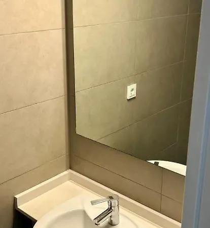 Loft With Terrace 24m2, Swimming Pool And Garage Appartement
